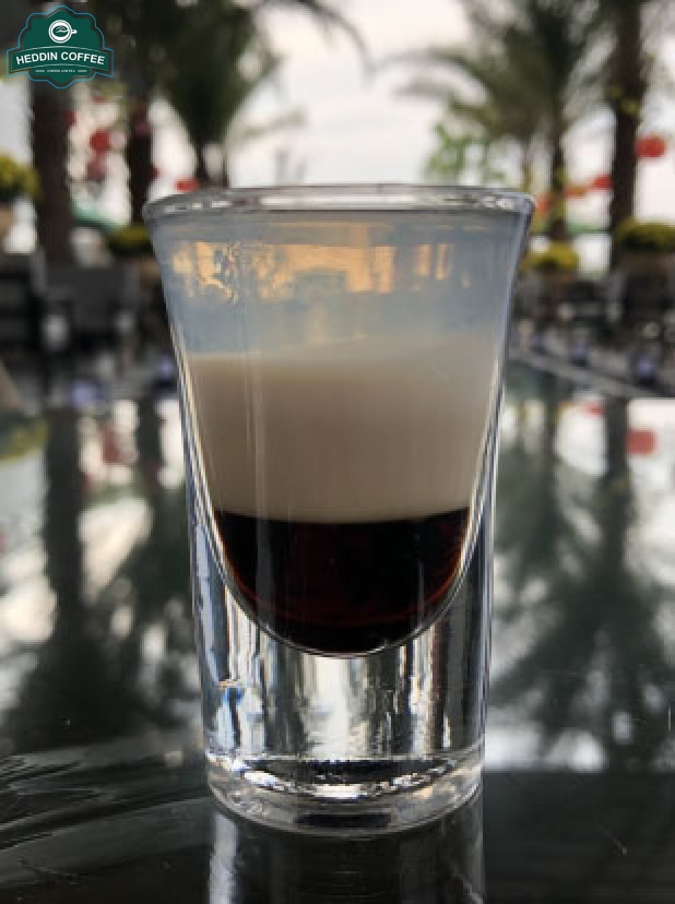 COCKTAILS B52